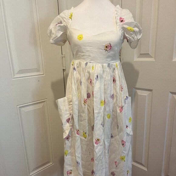 Floral Linen Dress - Picture 1 of 3